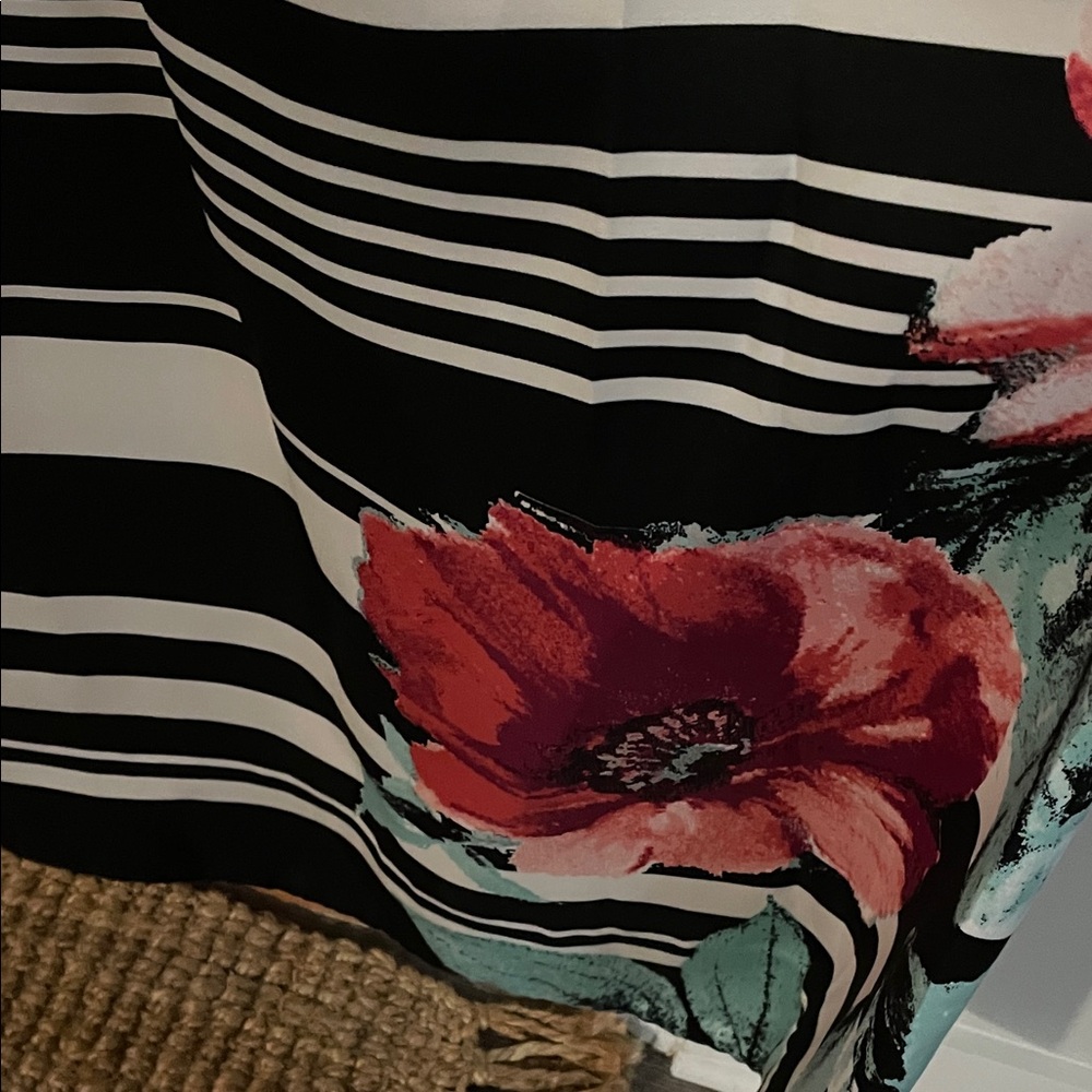 Versona Floral Striped Maxi Dress - Picture 3 of 8